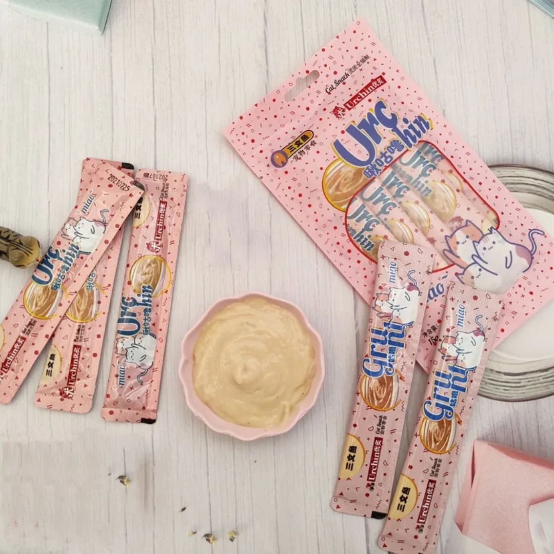 Urchin Creamy Treats With Salmon For Cats & Kittens - 5 Sticks pack